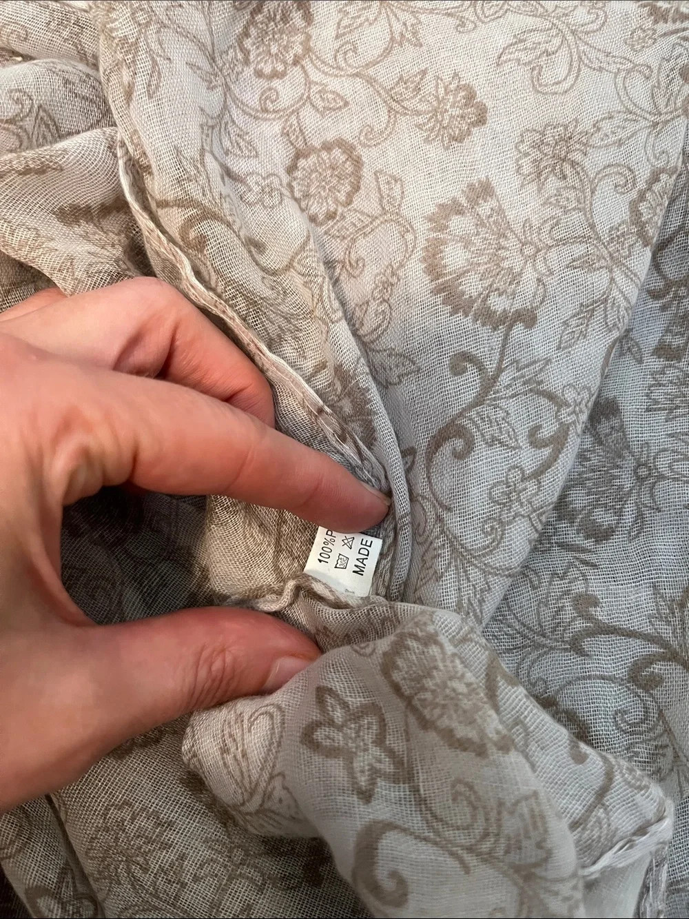 NWOT Large Square Cream Patterned Infinity Scarf